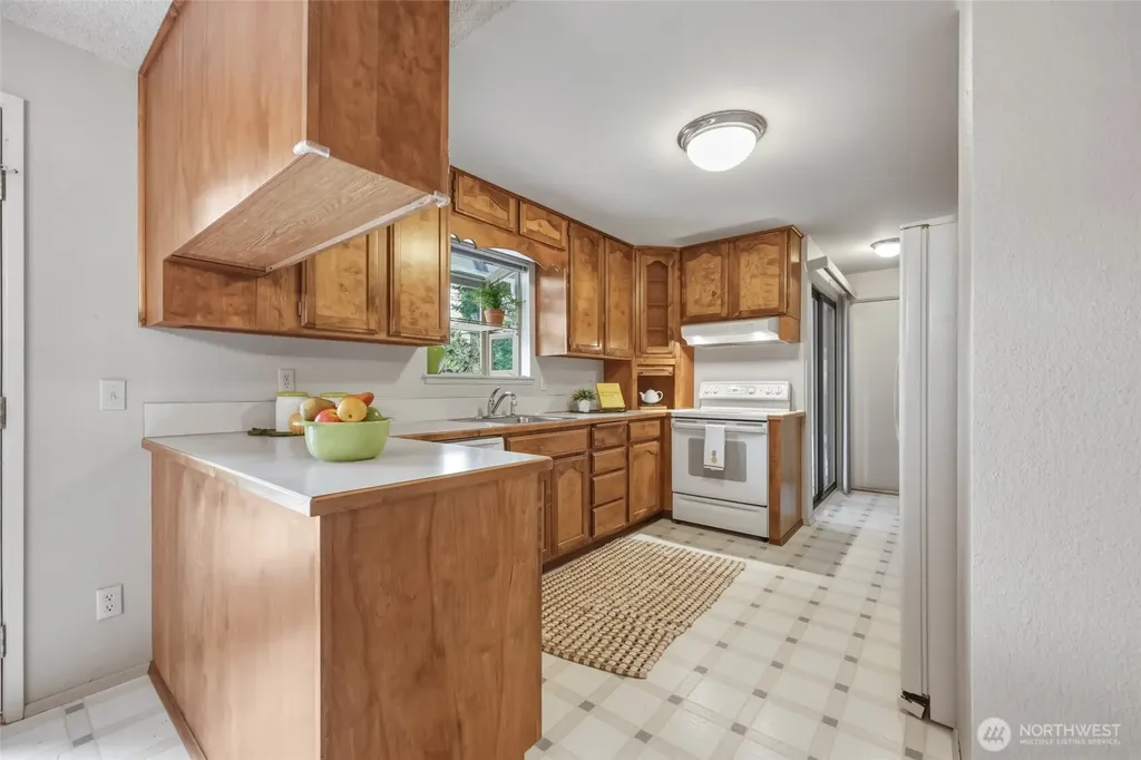 6909 43rd Loop SE Lacey WA 98503