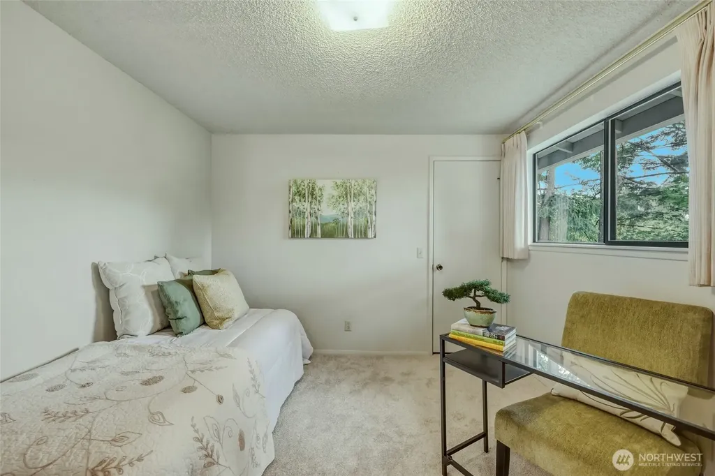 6909 43rd Loop SE Lacey WA 98503