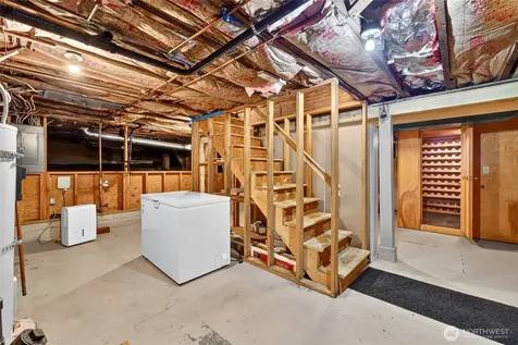 1318 76th Street Seattle WA 98103