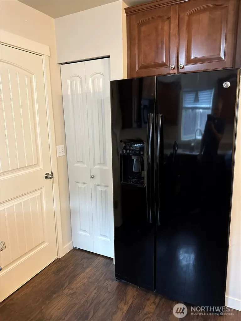 90 NE Harpoon Court Belfair WA 98528