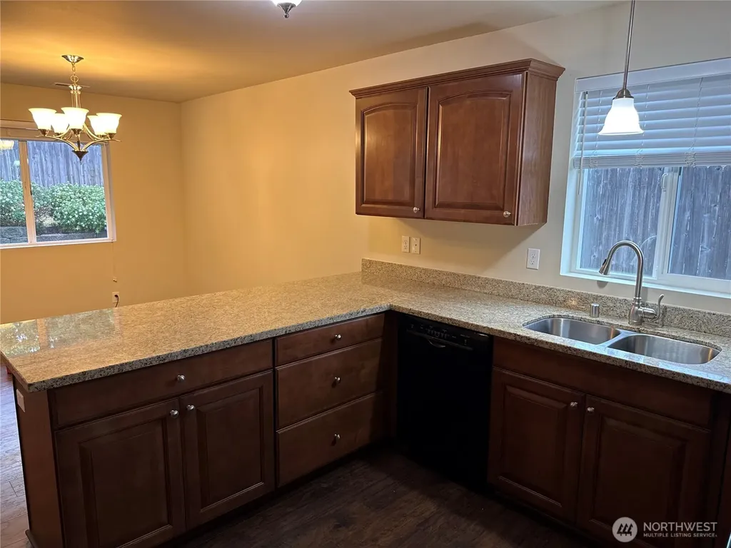 90 NE Harpoon Court Belfair WA 98528