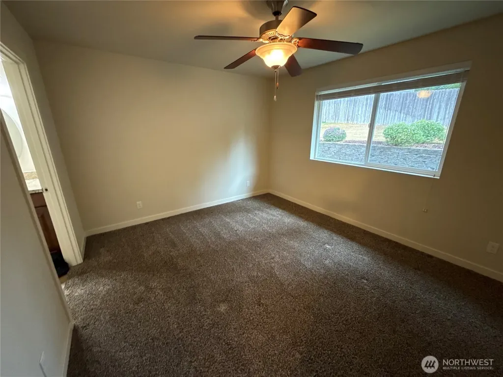90 NE Harpoon Court Belfair WA 98528