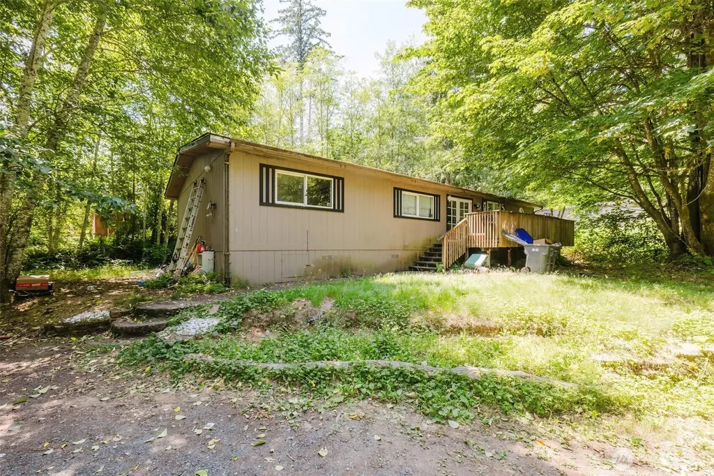 766 SE Cook Plant Farm Road Shelton WA 98584