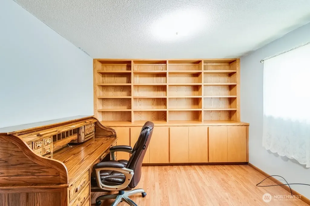 4012 W Deschutes Avenue Kennewick WA 99336