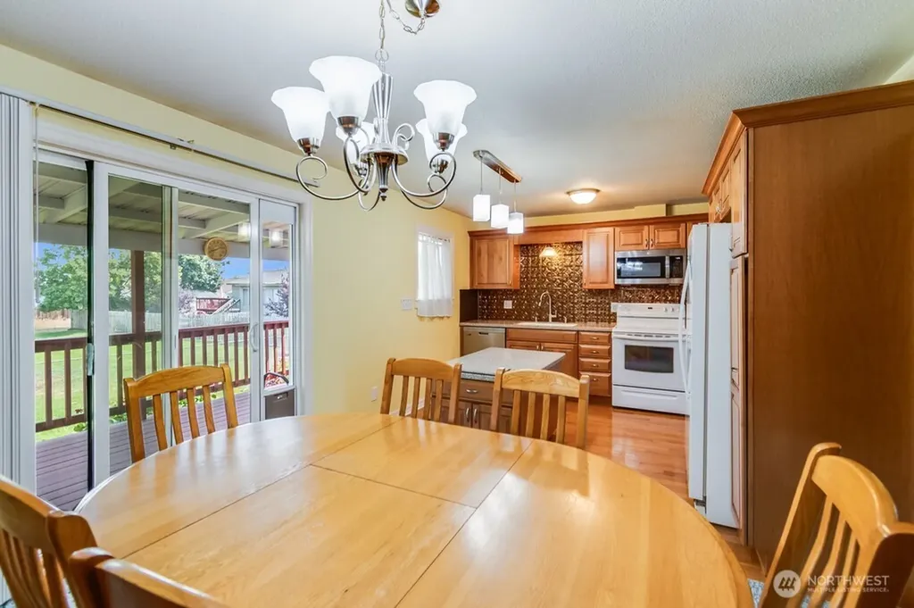 4012 W Deschutes Avenue Kennewick WA 99336
