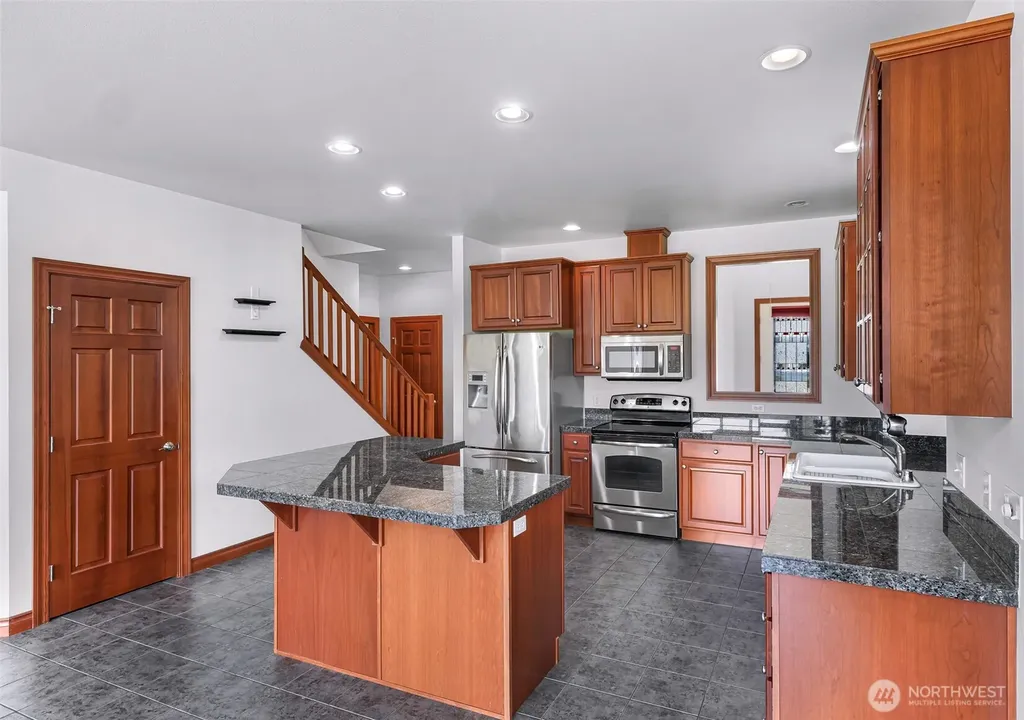 8854 Depot Road Lynden WA 98264