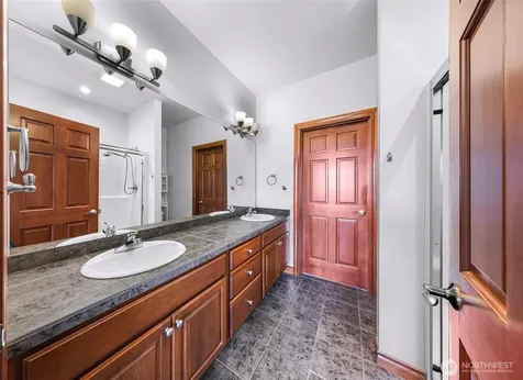 8854 Depot Road Lynden WA 98264