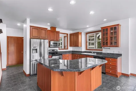 8854 Depot Road Lynden WA 98264