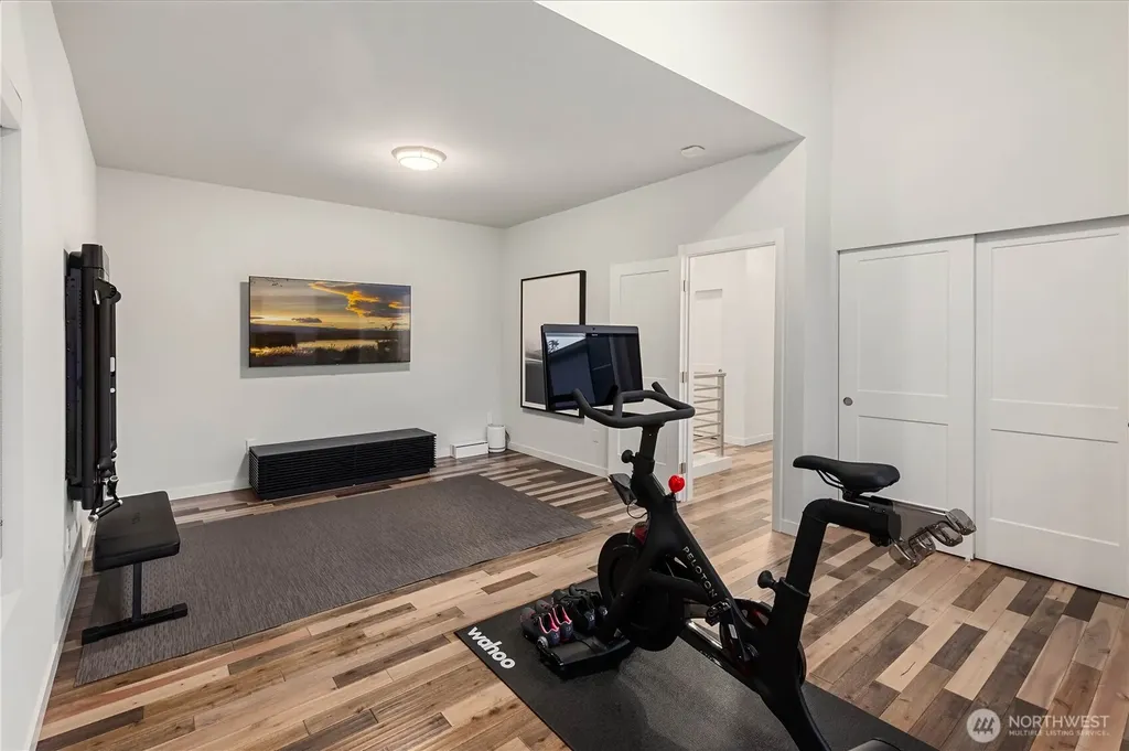 2627 SW 100th Street Seattle WA 98146