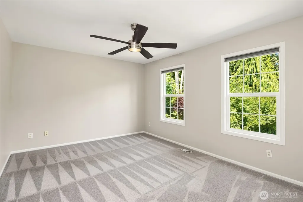 26233 SE 162nd Place Issaquah WA 98027