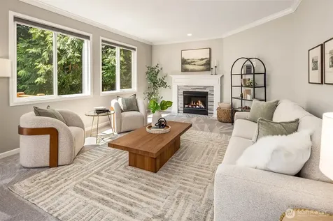 26233 SE 162nd Place Issaquah WA 98027