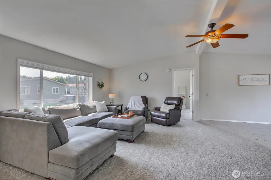 232 Grand Fir Drive Enumclaw WA 98022