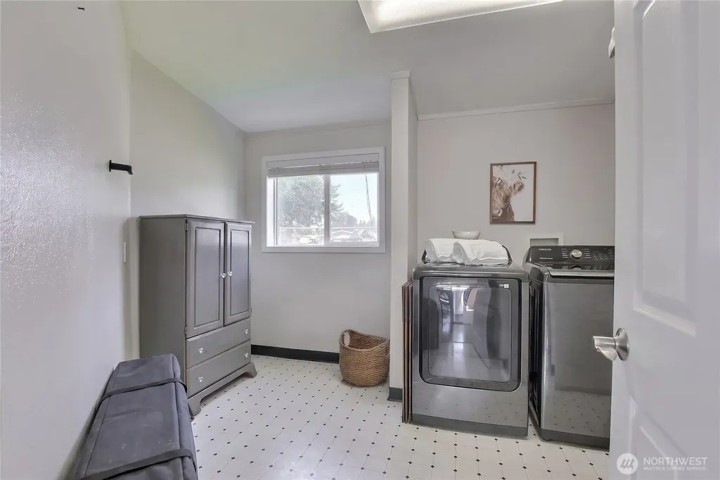 232 Grand Fir Drive Enumclaw WA 98022