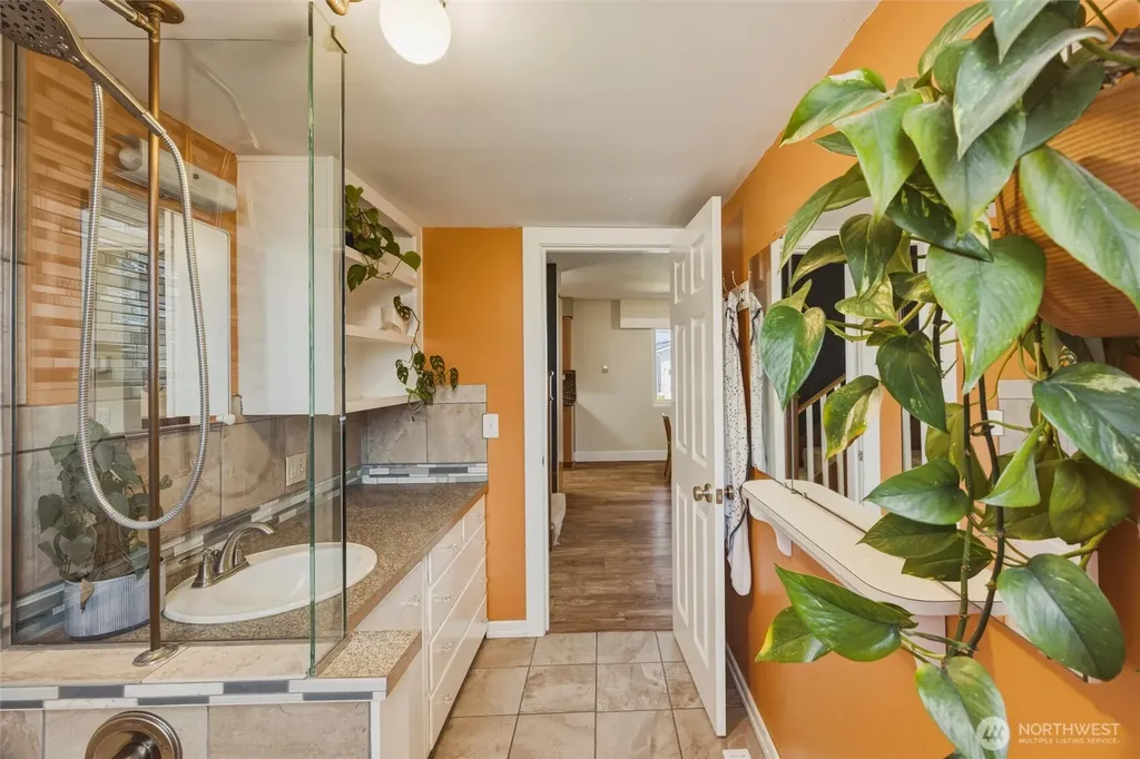 307 Lincoln Street Everson WA 98247