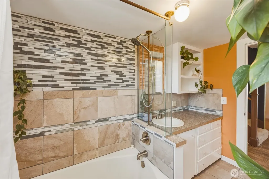 307 Lincoln Street Everson WA 98247