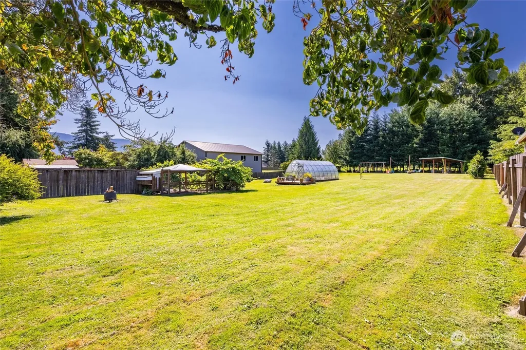 307 Lincoln Street Everson WA 98247