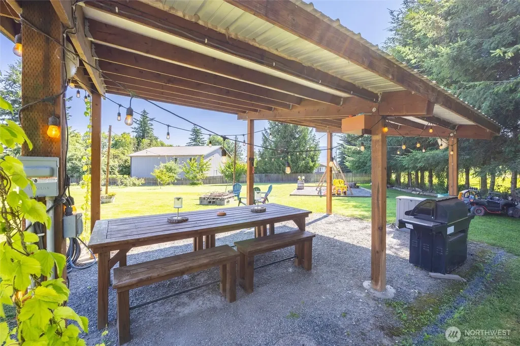 307 Lincoln Street Everson WA 98247