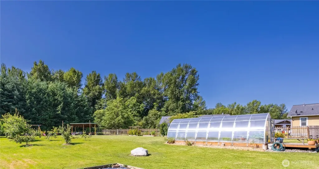 307 Lincoln Street Everson WA 98247