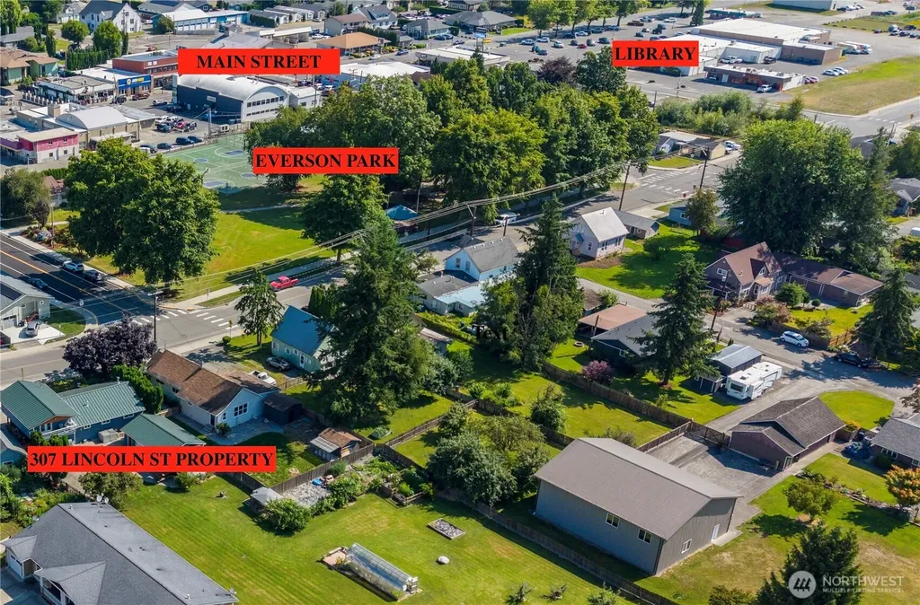 307 Lincoln Street Everson WA 98247