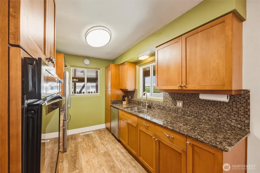 307 Lincoln Street Everson WA 98247