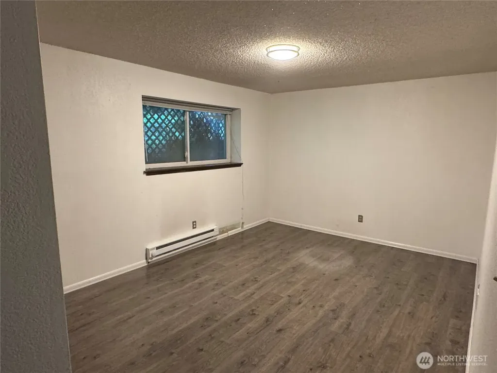 22921 49th Avenue SE Bothell WA 98021