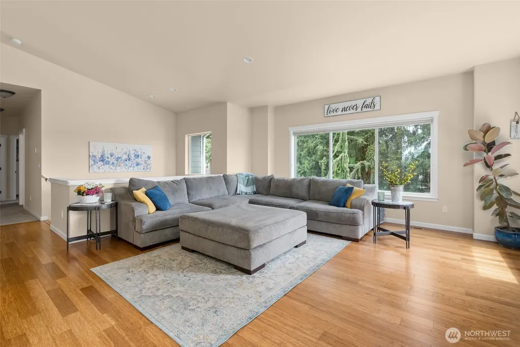 16411 Country Club Drive Burlington WA 98233