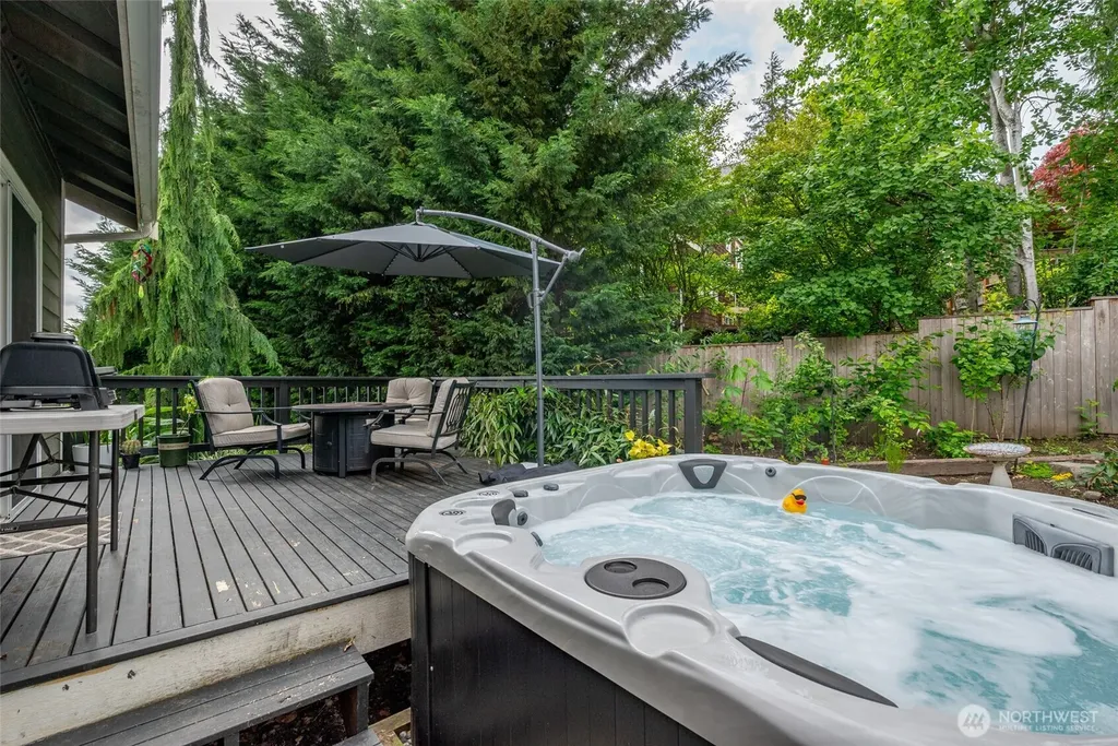 16411 Country Club Drive Burlington WA 98233