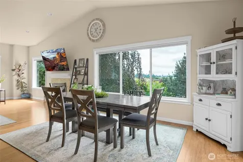 16411 Country Club Drive Burlington WA 98233