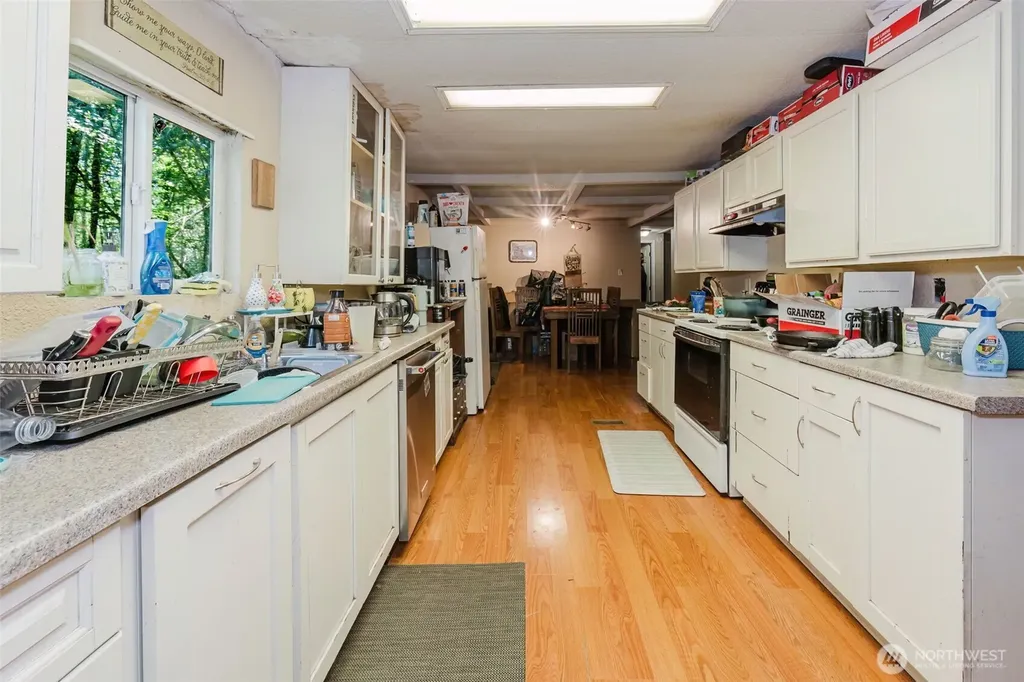 762 SE Cook Plant Farm Road Shelton WA 98584