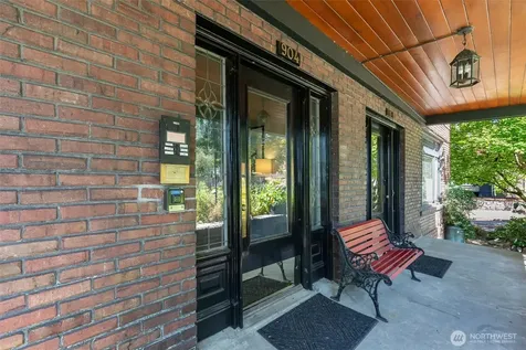 904 E Miller Street Seattle WA 98102