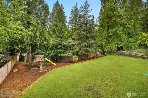 211 210th Avenue NE Sammamish WA 98074