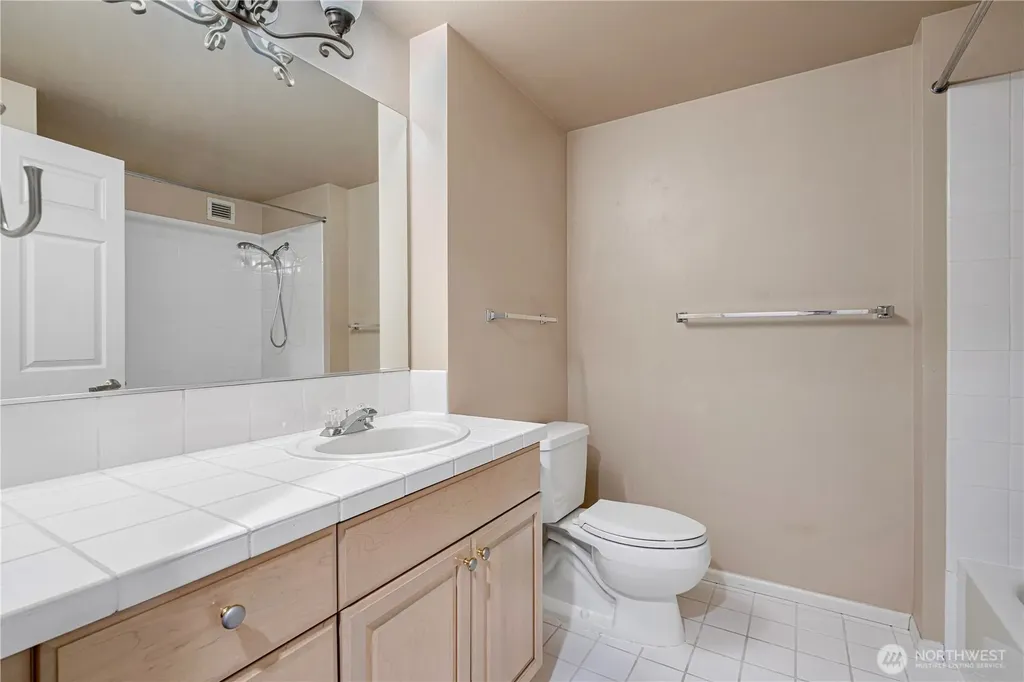 177 107th Avenue NE Bellevue WA 98004