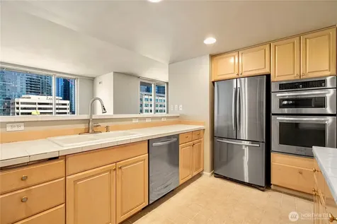 177 107th Avenue NE Bellevue WA 98004