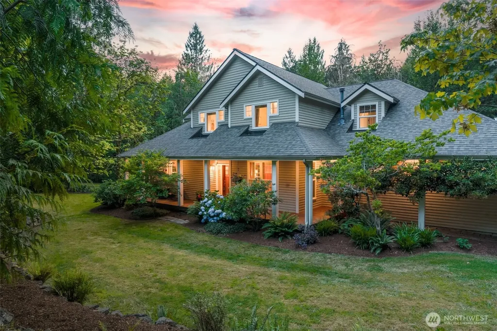 6127 Lemon Road NE Olympia WA 98506