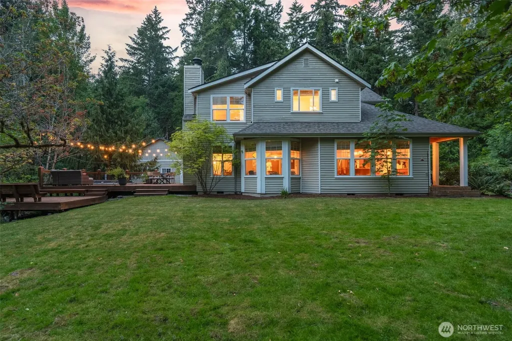 6127 Lemon Road NE Olympia WA 98506