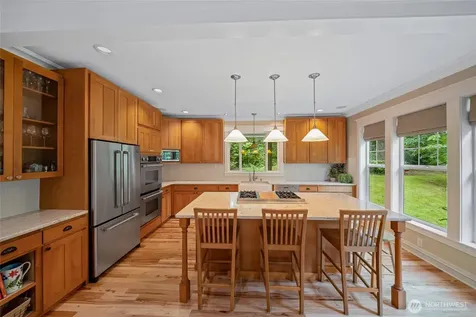 6127 Lemon Road NE Olympia WA 98506