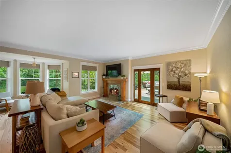 6127 Lemon Road NE Olympia WA 98506