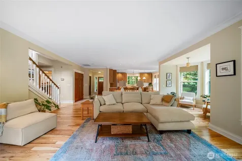 6127 Lemon Road NE Olympia WA 98506