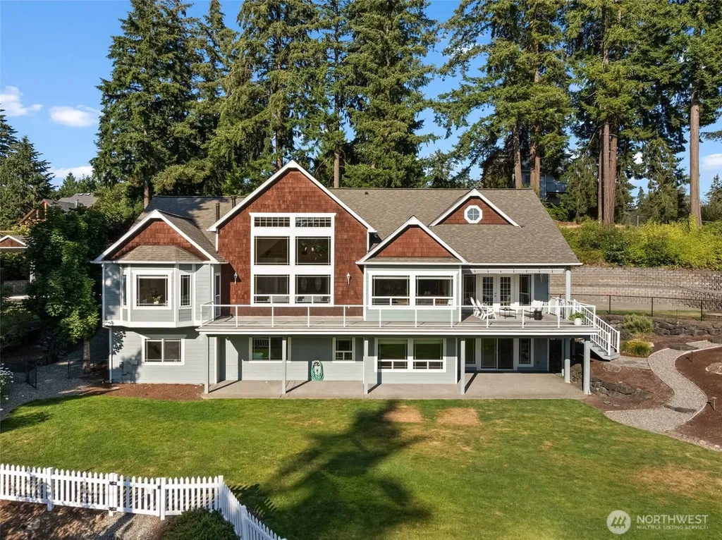 4301 102nd Avenue E Edgewood WA 98371
