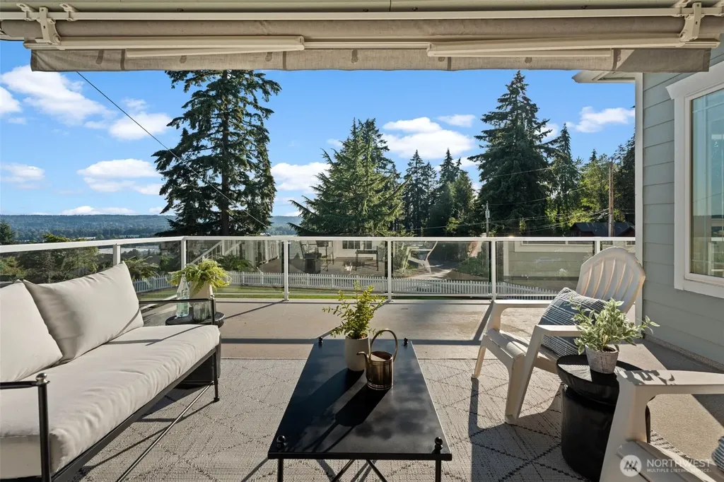 4301 102nd Avenue E Edgewood WA 98371