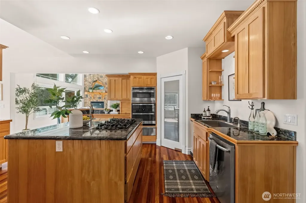 4301 102nd Avenue E Edgewood WA 98371