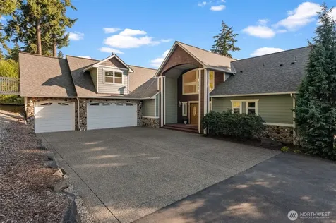 4301 102nd Avenue E Edgewood WA 98371