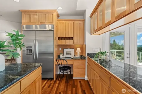 4301 102nd Avenue E Edgewood WA 98371