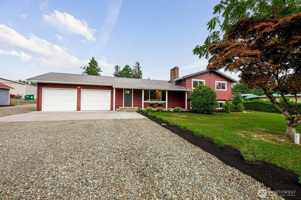 22299 Cully Road Sedro Woolley WA 98284