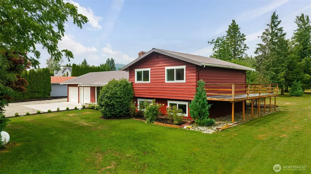 22299 Cully Road Sedro Woolley WA 98284