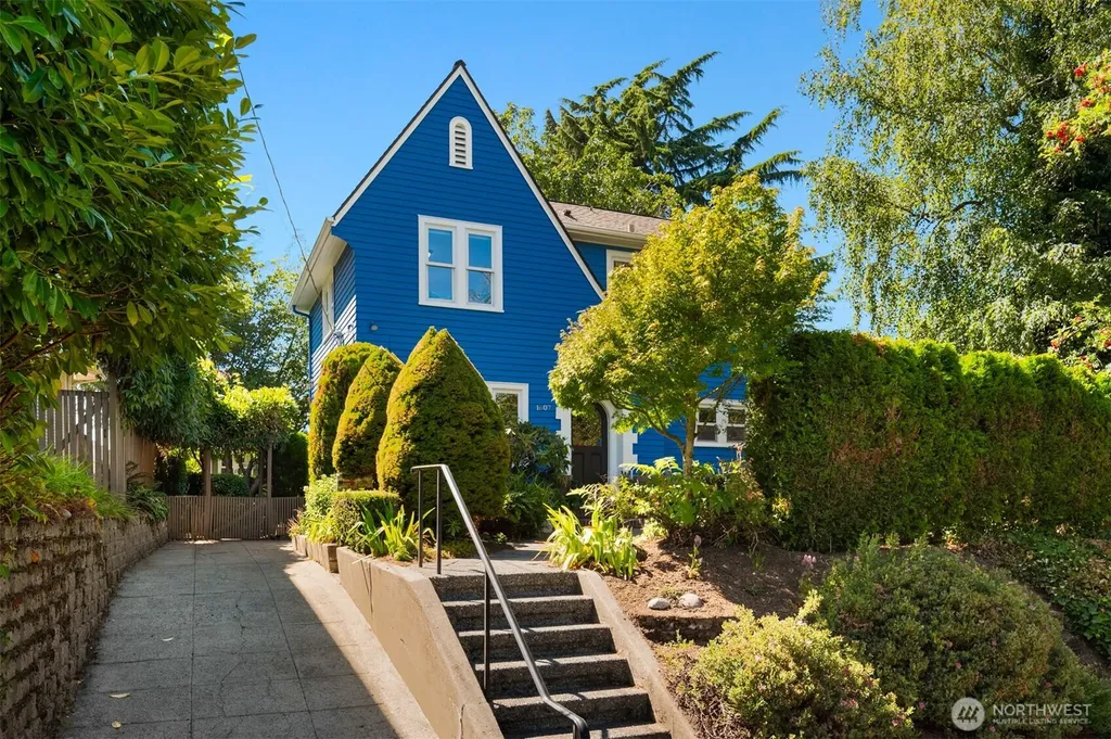 1607 34th Street Seattle WA 98122