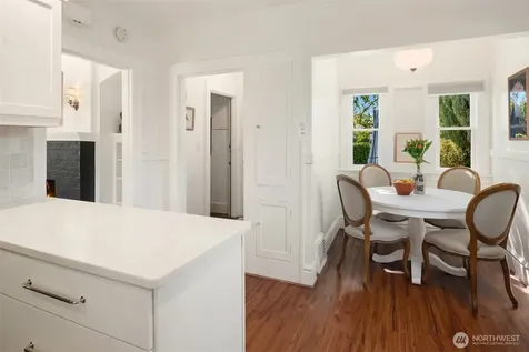 1607 34th Street Seattle WA 98122