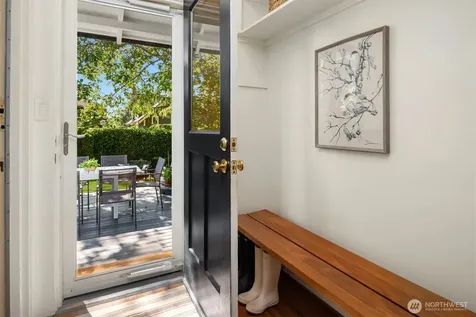 1607 34th Street Seattle WA 98122