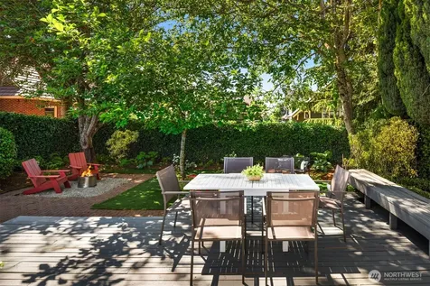 1607 34th Street Seattle WA 98122