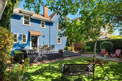 1607 34th Street Seattle WA 98122